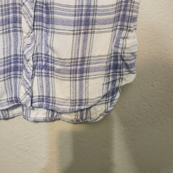 BLL NEW YORK Blue and White Plaid Button Down Long Sleeve Soft Size Large - Picture 4 of 7
